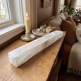 Selenite Logs #11 from Stonebridge Imports