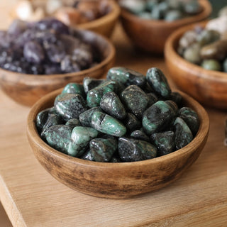 Emerald A Tumbled Stones from Stonebridge Imports