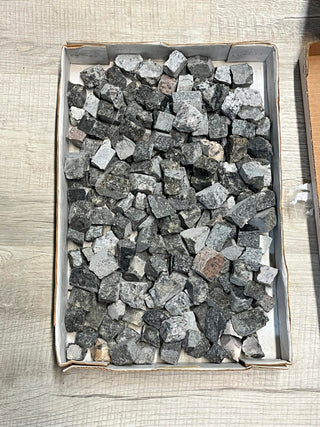 Granite Chips - 4.75kg box (Clearance)    from Stonebridge Imports