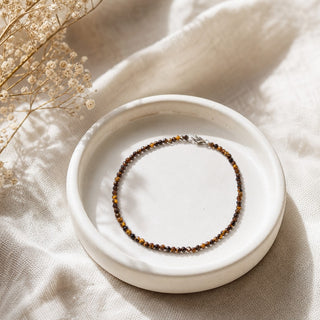 Tiger's Eye bead bracelet, lifestyle photo