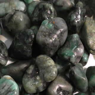 Emerald A Tumbled Stones - Semi Polished    from Stonebridge Imports