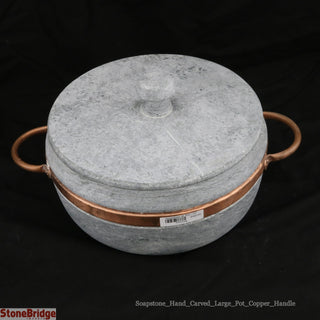 Soapstone Pot with Lid Large - 4L - 8 1/2" by 4 1/2"    from Stonebridge Imports