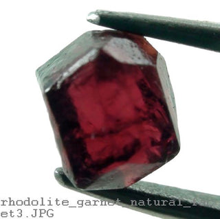 Red Facet Rough Natural Prismatic Gem Garnet - 1/4" to 3/8". Packs of 20g    from Stonebridge Imports